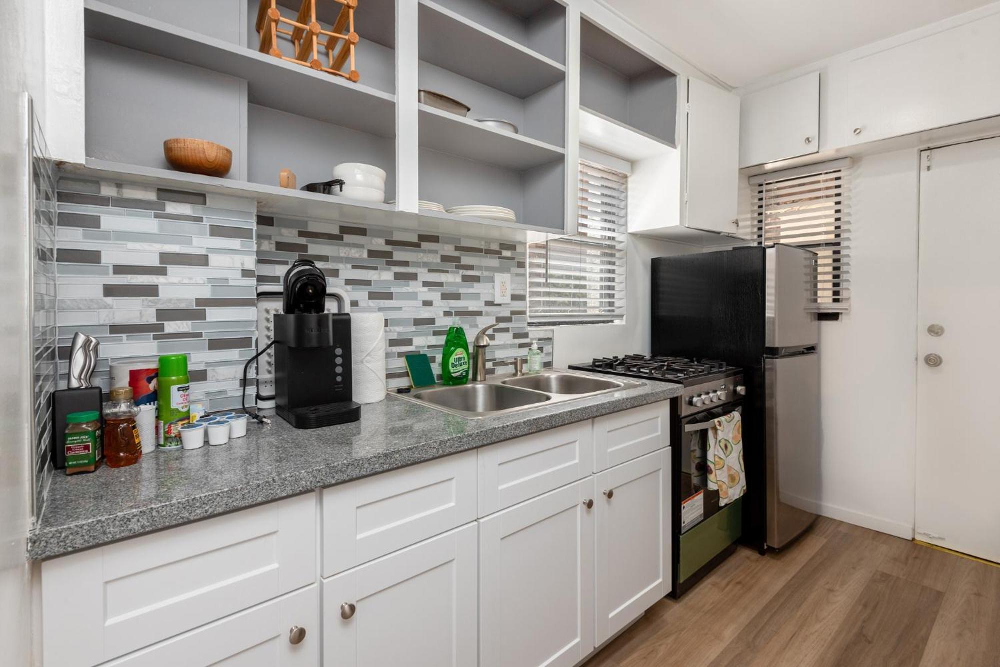 Surfside 2br With Queen Beds In Venice Los Angeles